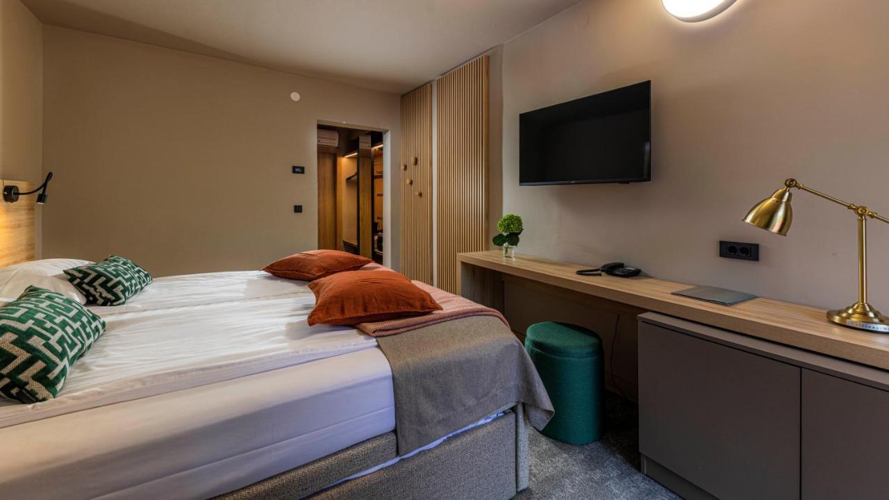 Hotel Terme Jezercica Donja Stubica Ngoại thất bức ảnh